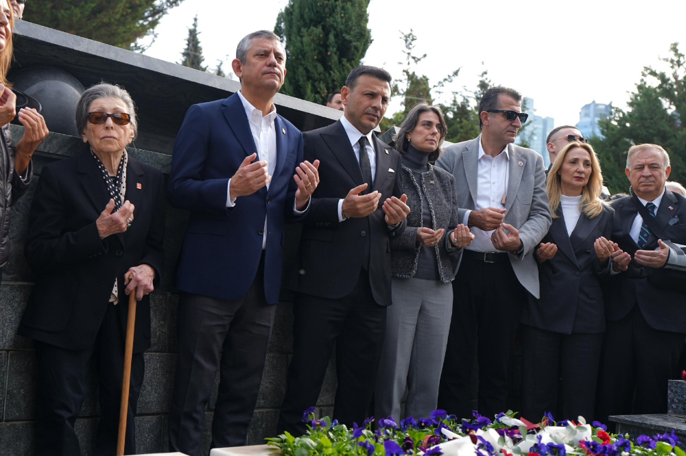 Bir Cumhuriyet Aydınına Vefa: Erdal İnönü Vefatının 18. Yılında Anıldı