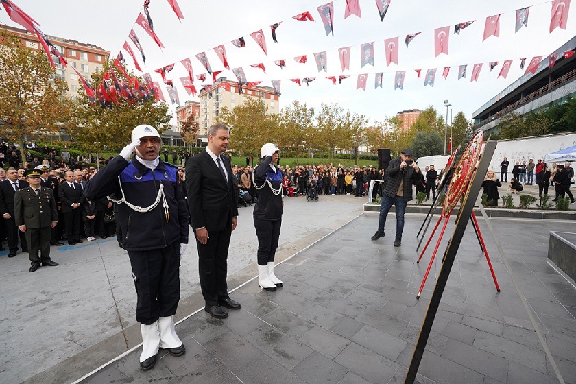 ULU ÖNDER BEYLİKDÜZÜ’NDE SAYGI VE ÖZLEMLE ANILDI